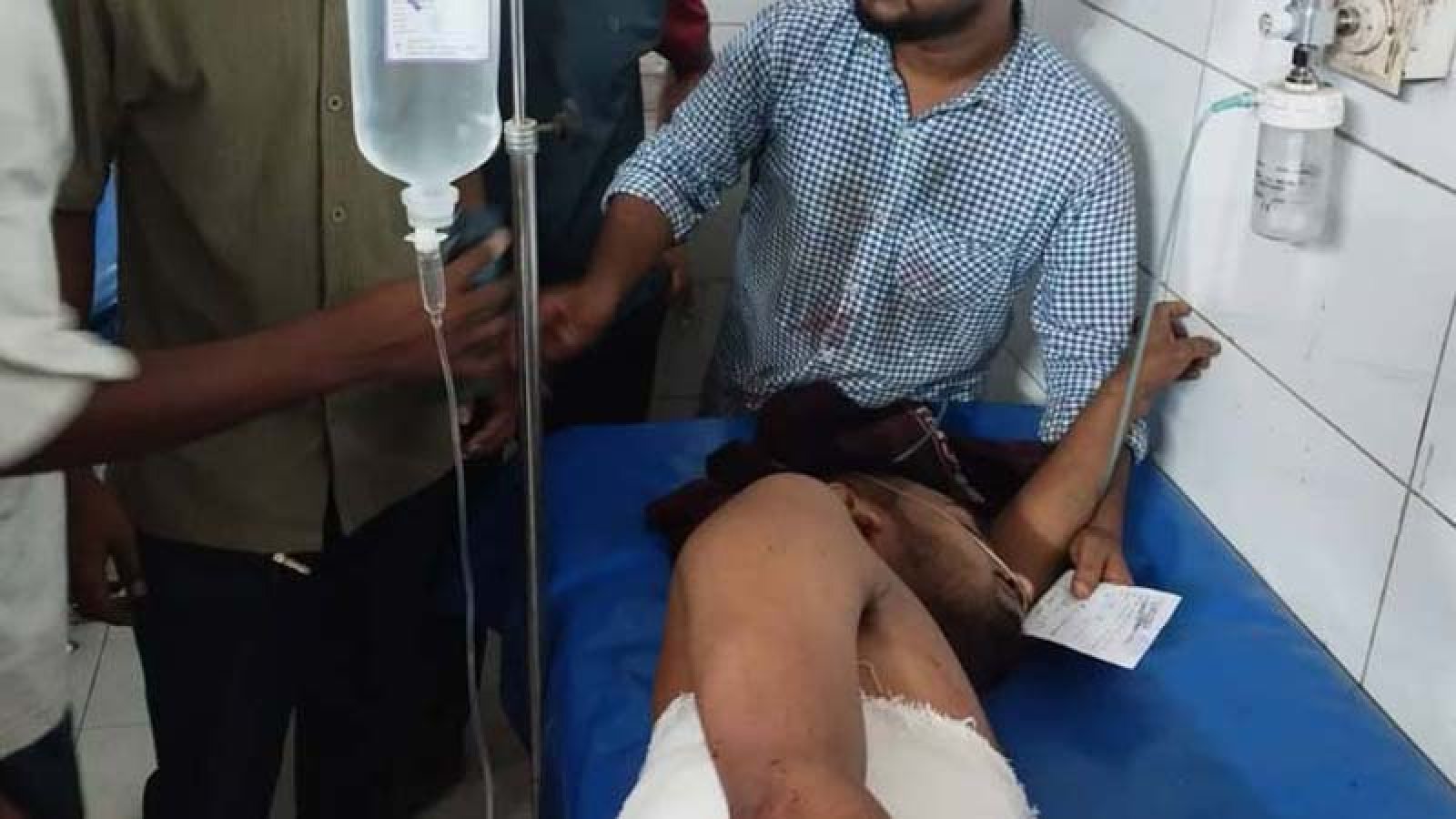 শ্রীপুরে তিস্তা এক্সপ্রেসে ছুরিকাহত যাত্রী, হাসপাতালে ভর্তি