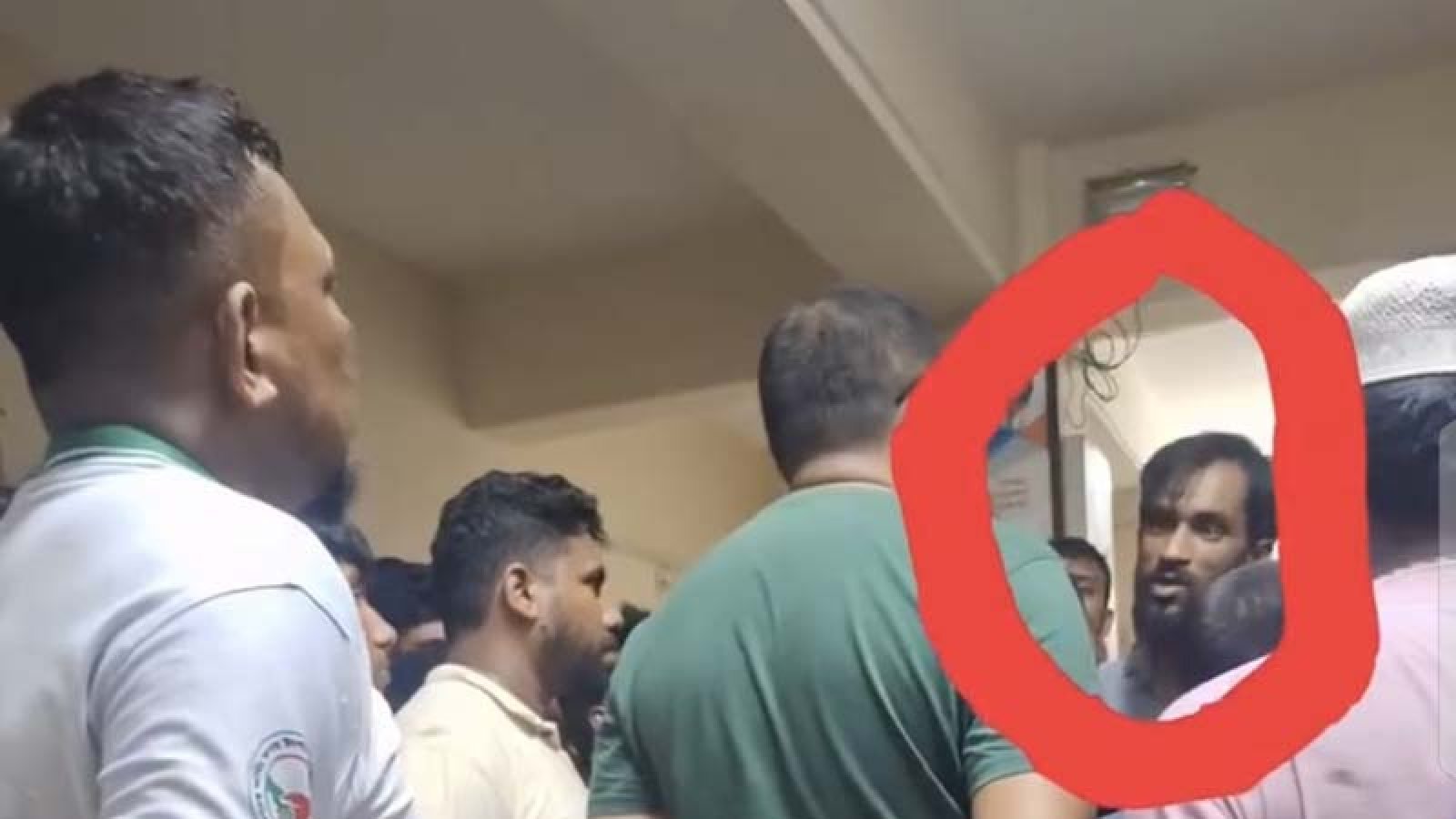 তানোরে মৃত গৃহবধুর কান থেকে খুলে নেয়া দুল উদ্ধার