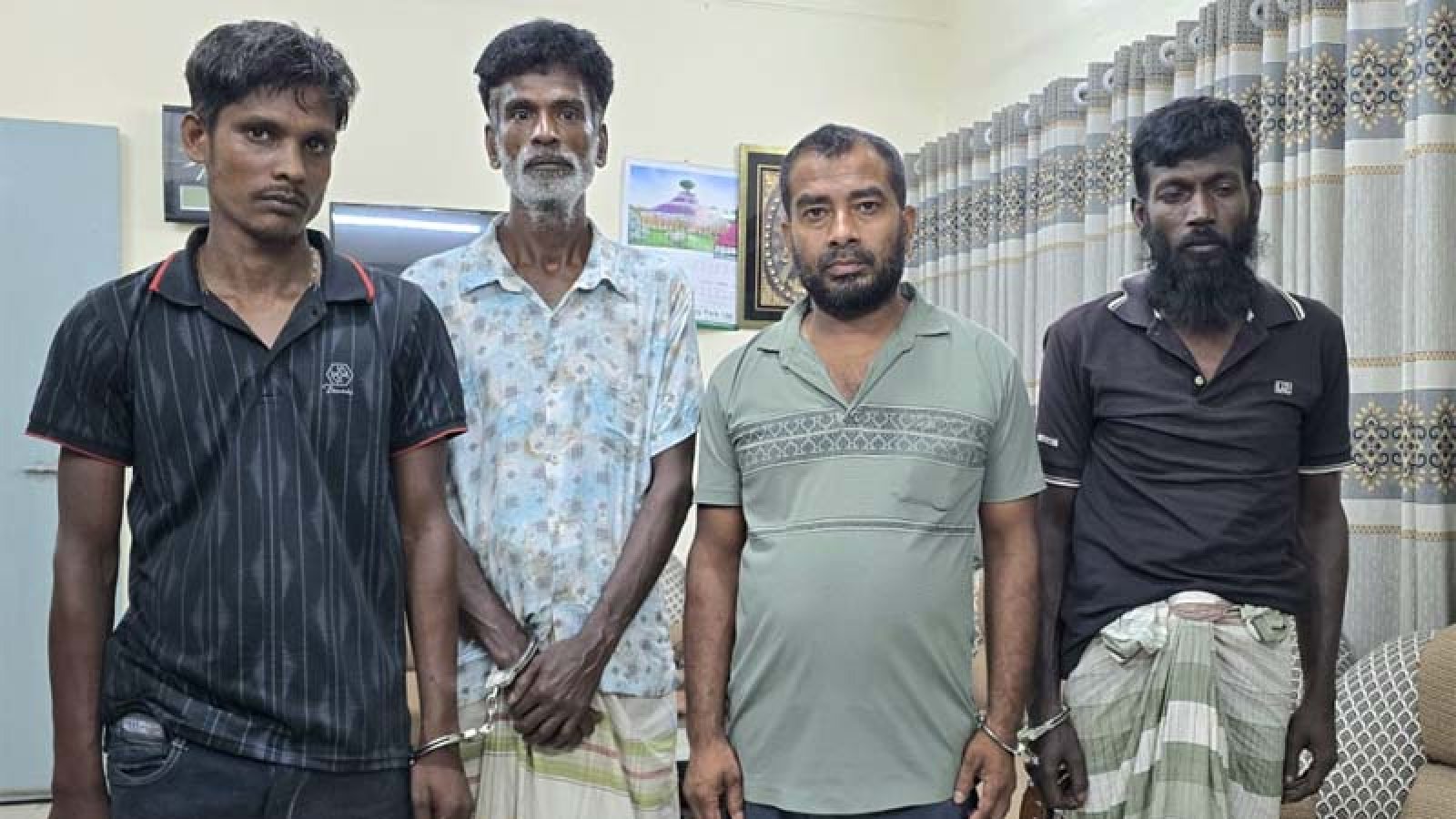 লালপুরে ‘ইমো হ্যাকার’ দম্পতিসহ গ্রেপ্তার ৬