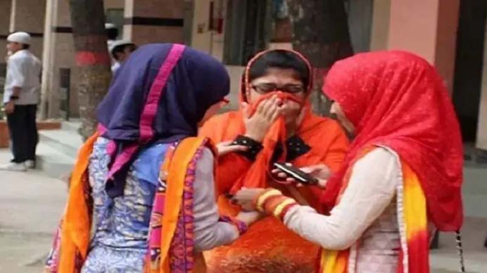 জিপিএ-৫ পেয়েও একাদশে ভর্তির সুযোগ পাননি ২২০৫ জন