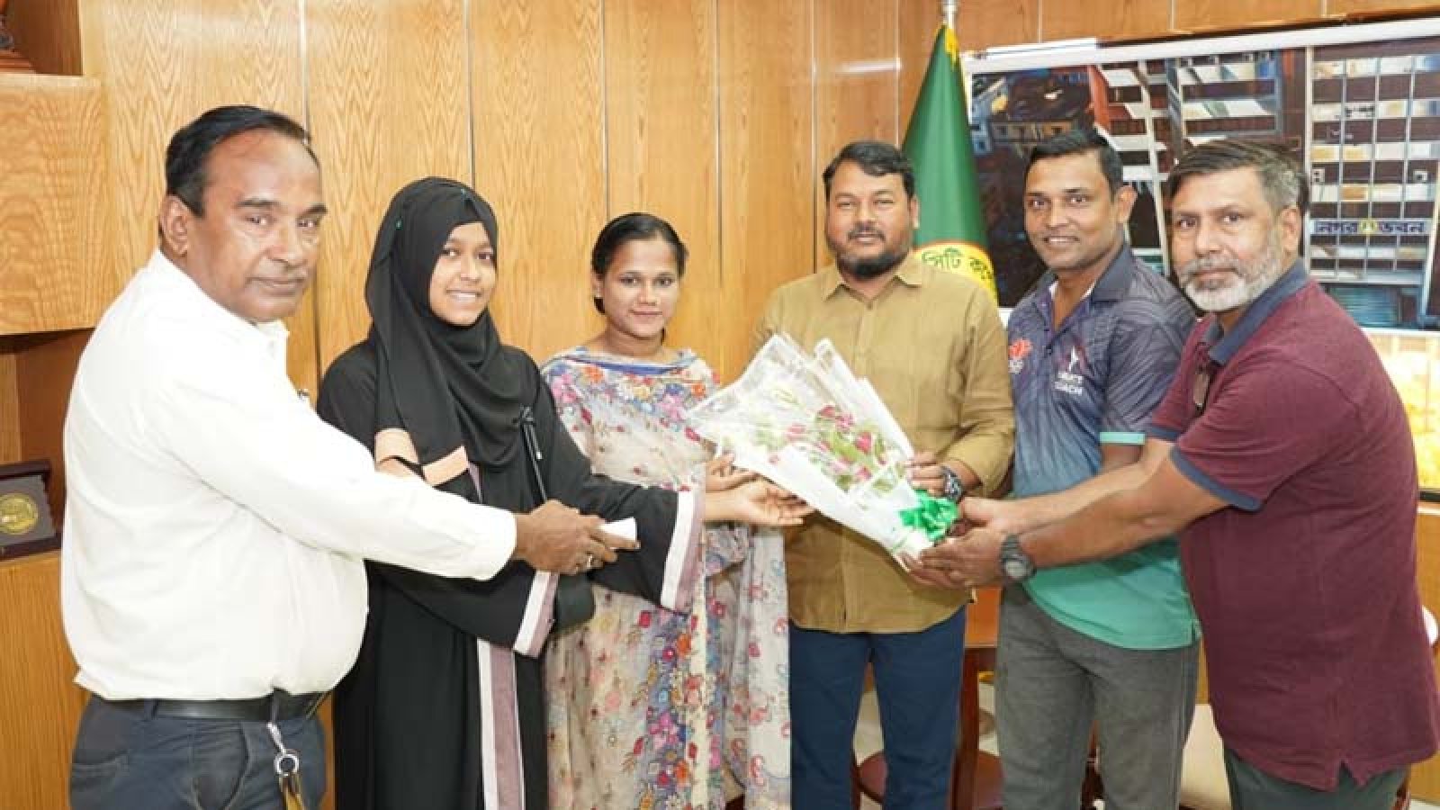 রাসিক প্রশাসকের সঙ্গে রাজশাহী বিভাগীয় কারাতে রেফারি কমিশনের সদস্যবৃন্দের সৌজন্য সাক্ষাৎ