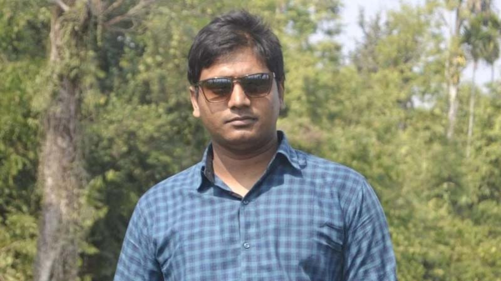 তানোরে ঘুষ নেওয়ার ভিডিও ভাইরাল, ভূমি অফিসের কর্মচারী বরখাস্ত
