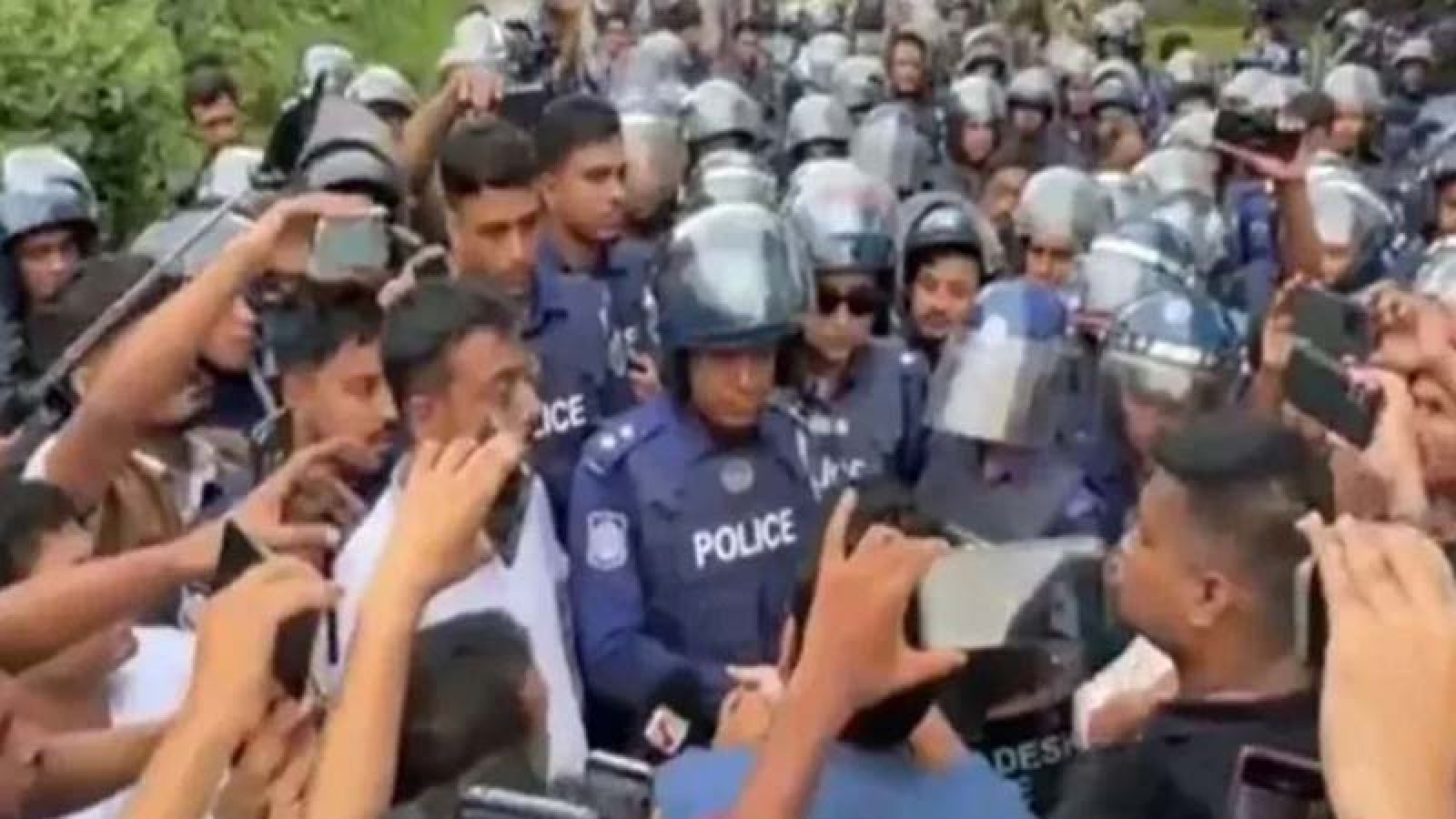 এনসিপির ওপর হামলা: সামনে আসছে নেপথ‍্যরে যেসব প্রশ্ন