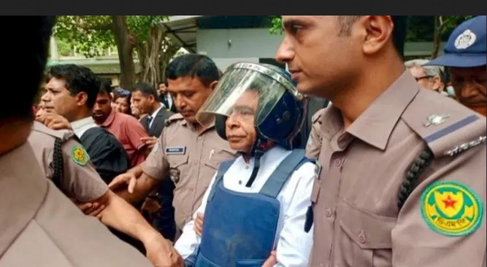 চাঁদাবাজি মামলায় খালাস পেলেন সাবেক এমপি মোজাম্মেল, মুক্তি মিলছে না এখনই