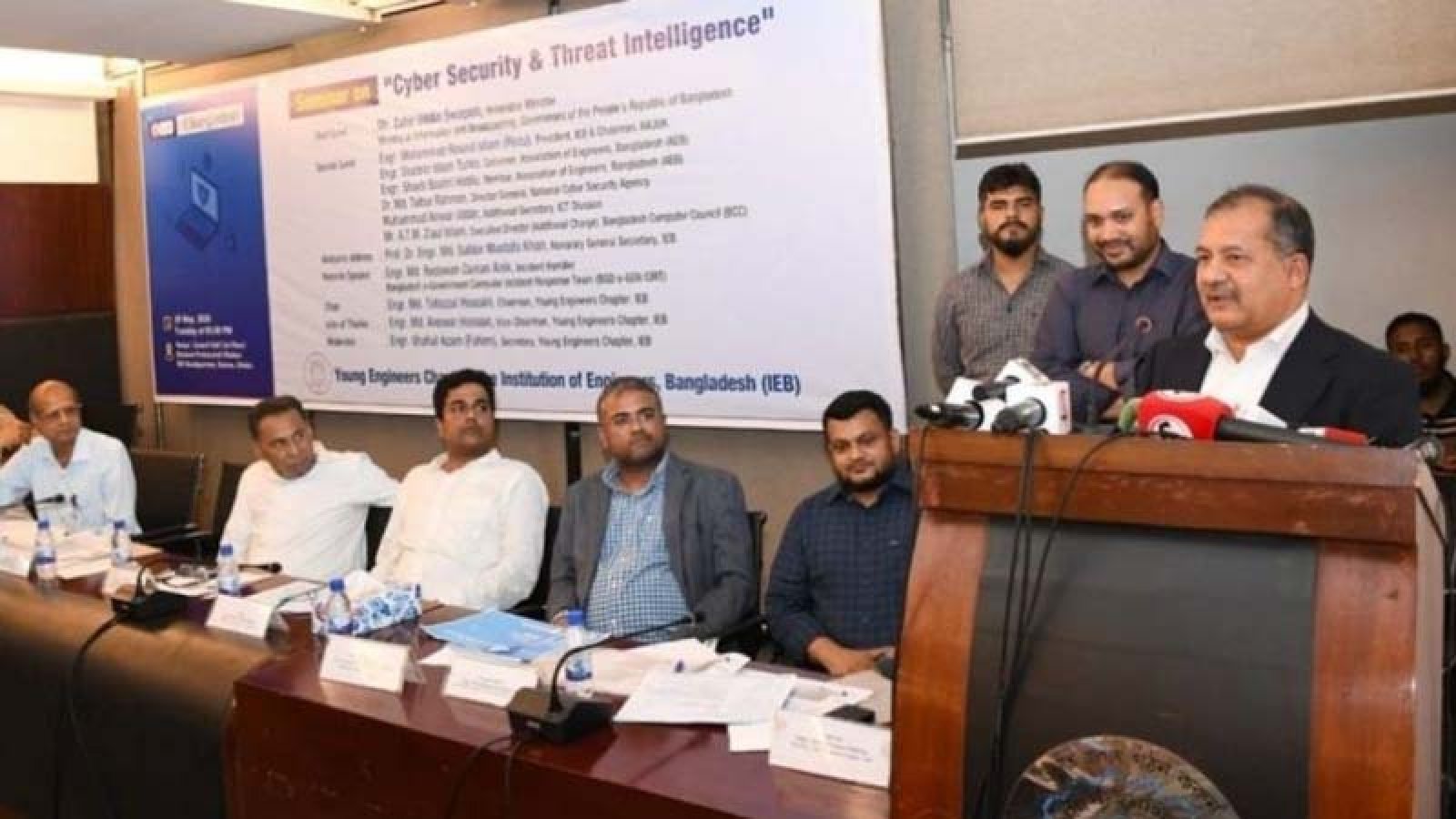 ডিজিটাল সক্ষমতা ছাড়া রাষ্ট্রীয় নিরাপত্তা ও উন্নয়ন ঝুঁকিতে পড়বে: তথ্যমন্ত্রী