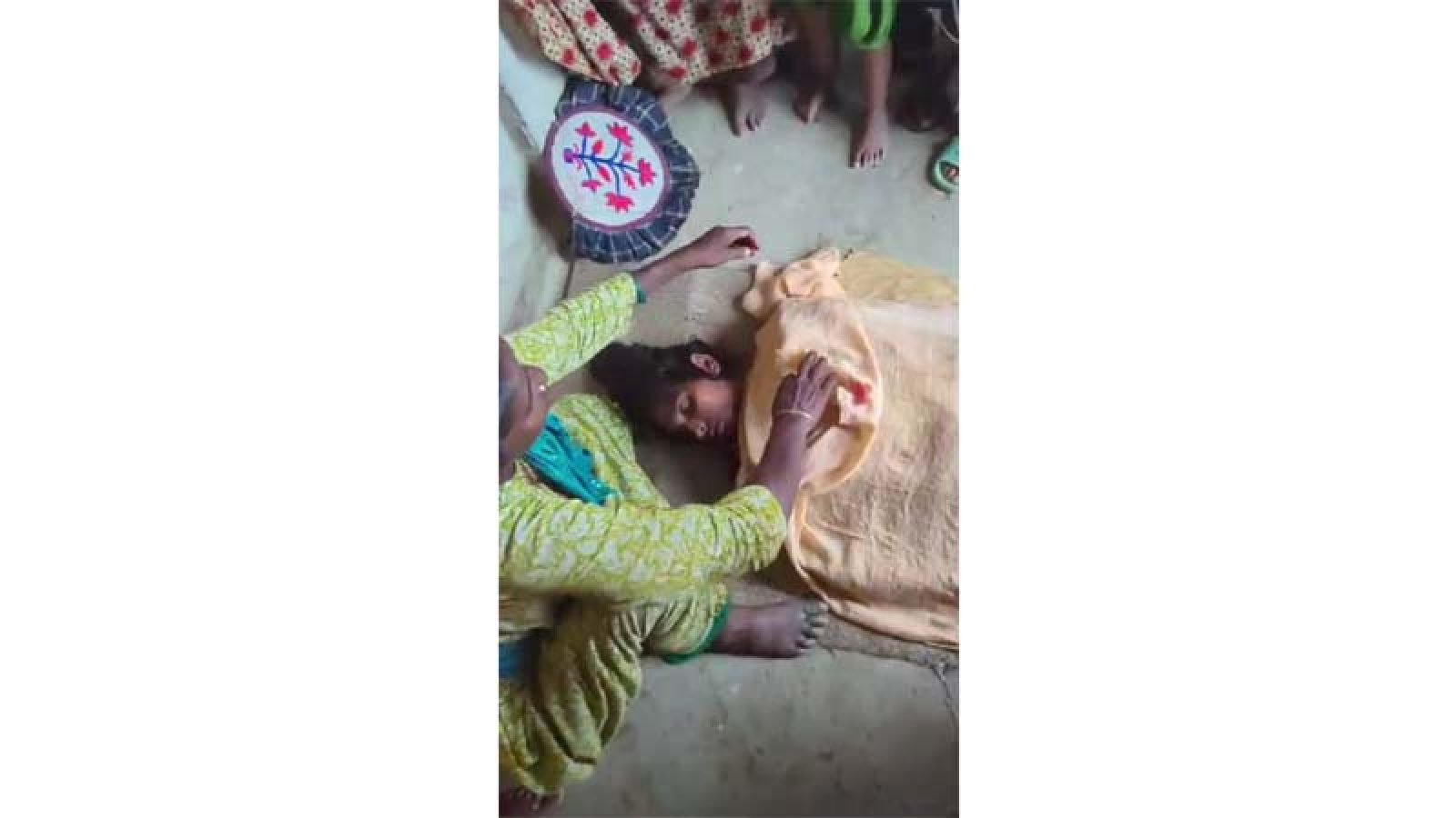 সিংড়ায় গর্ভবতী স্ত্রীকে কুপিয়ে হত্যা, স্বামী আটক