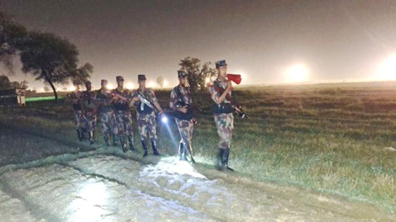 ২৪ ঘণ্টায় সীমান্তে বিএসএফের ১০ পুশ ইন অপচেষ্টা রুখে দিল বিজিবি