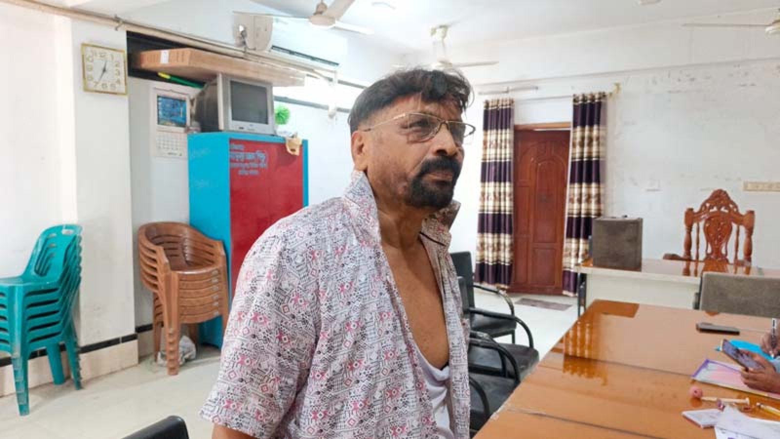 সাঁথিয়ায় সাংবাদিক আব্দুদ দাইন সরকারকে লাঞ্ছিত করার অভিযোগ