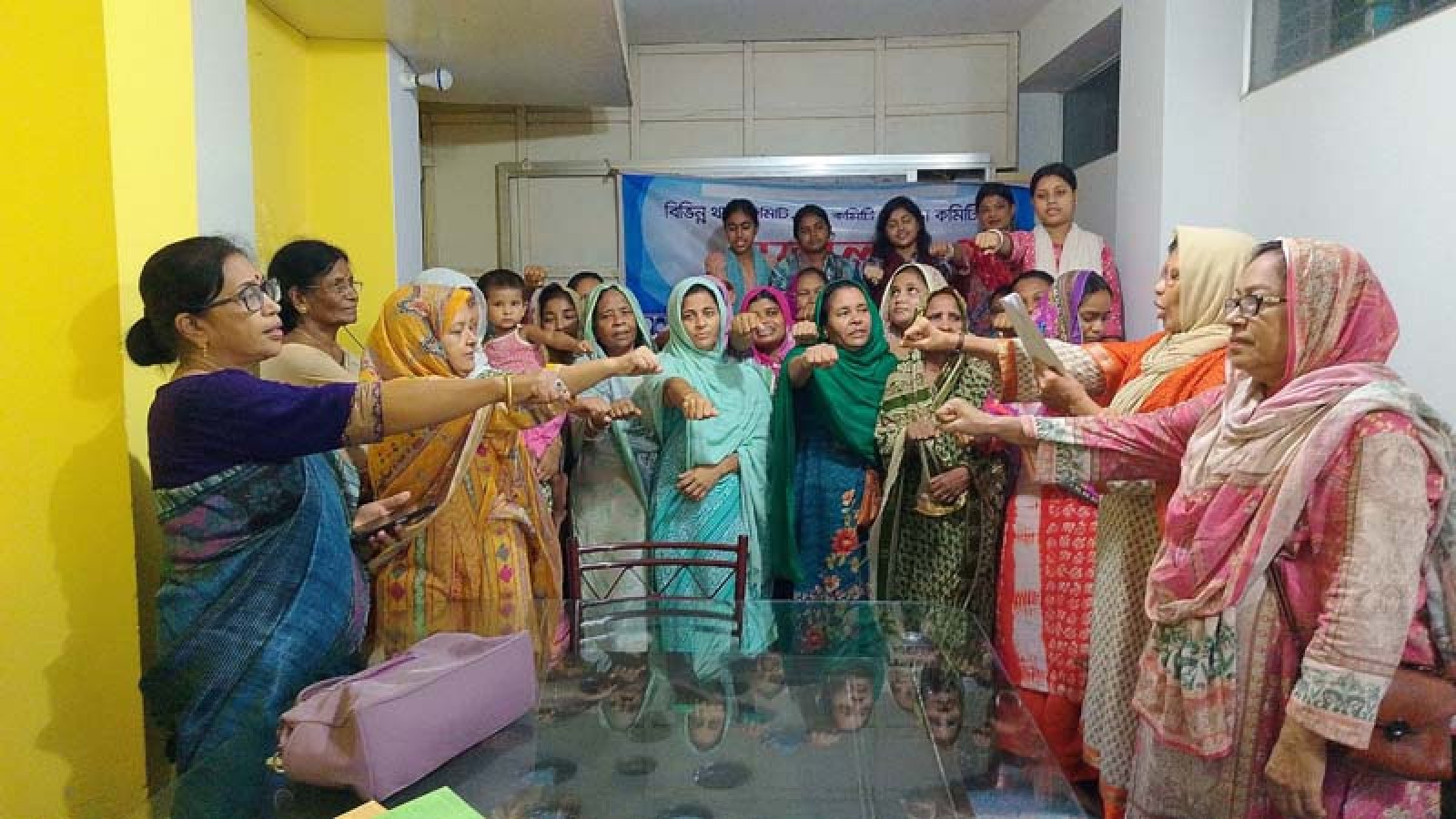 মহিলা পরিষদের কুমারপাড়া কমিটির সম্মেলন