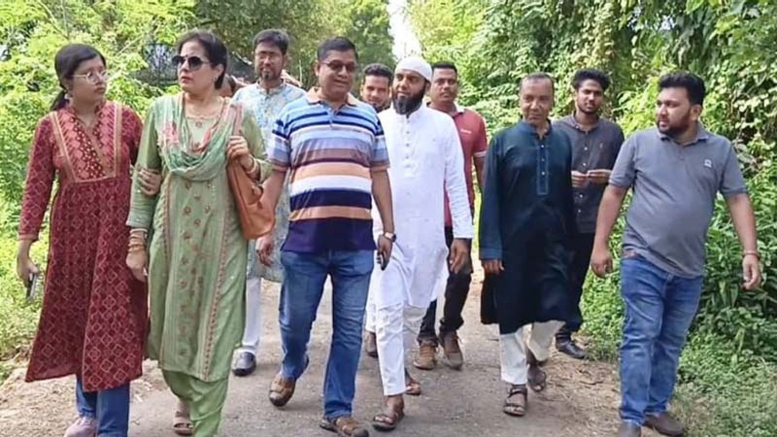 বরেন্দ্র অঞ্চল তানোরে কুটুমবাড়ি এগ্রো রিসোর্টে যুগ্ন সচিব রথীন্দ্রনাথ দত্ত