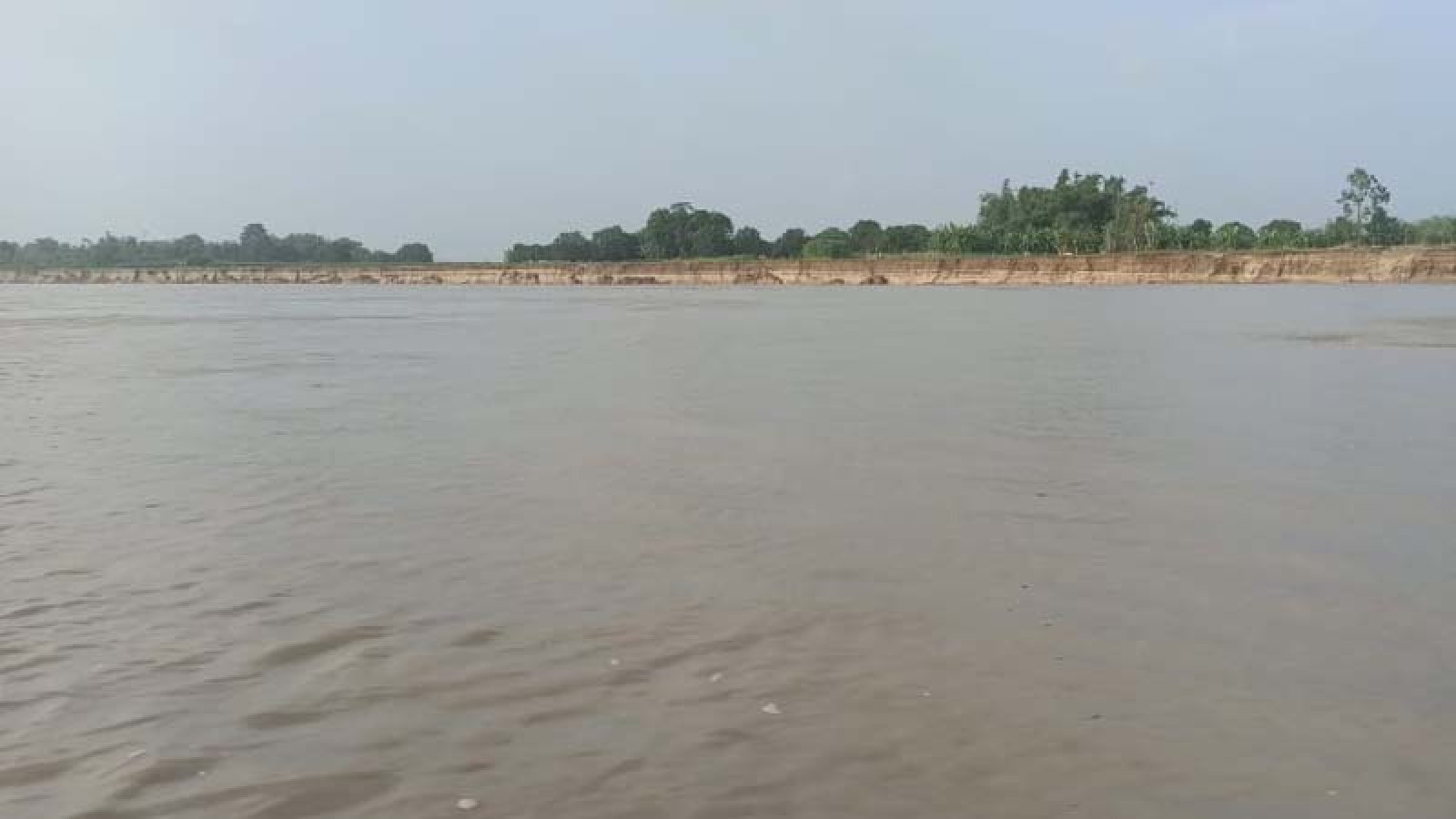 শিবগঞ্জে তিন মাসে পদ্মায় বিলীন ৬০০ বাড়ি ও হাজার বিঘা ফসলি জমি