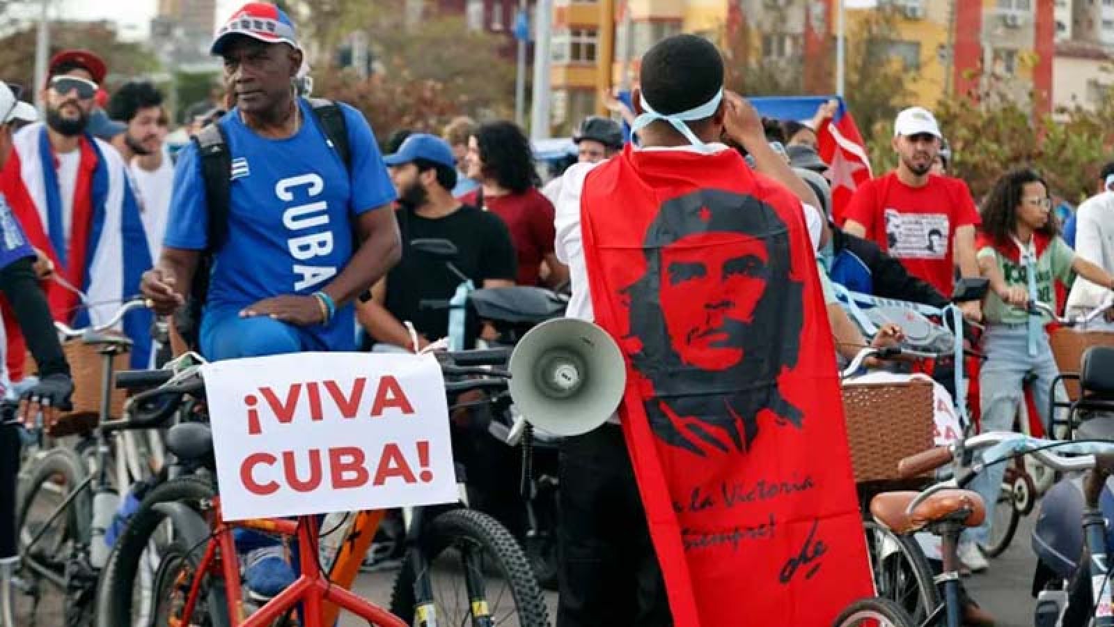 কিউবায় সামরিক পদক্ষেপ: ট্রাম্পকে আটকানোর চেষ্টা মার্কিন সেনেটে ব্যর্থ