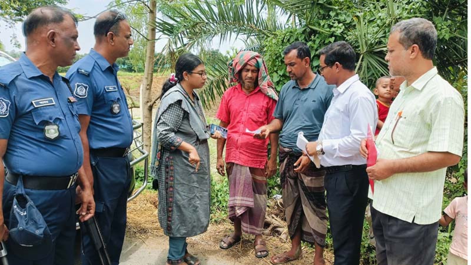 সিংড়ায় ফসলি জমিতে পুকুর খনন, দুজনকে লাখ টাকা অর্থদণ্ড