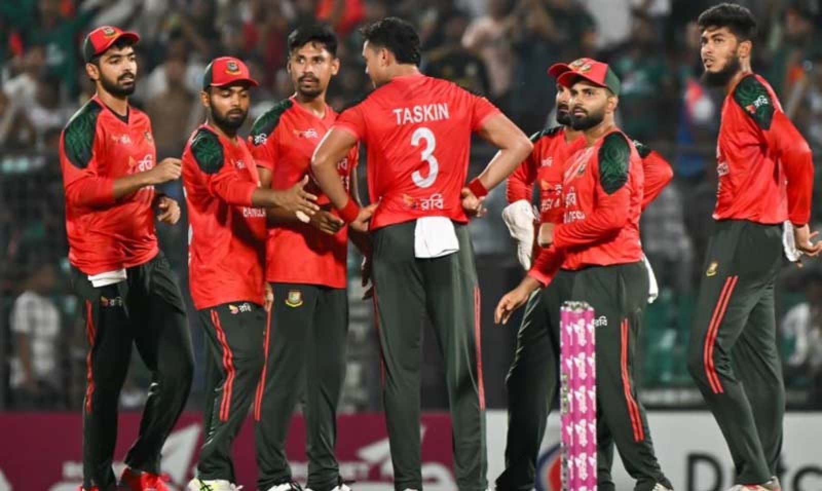 অনিশ্চয়তার মধ্যেও চলছে প্রস্তুতি