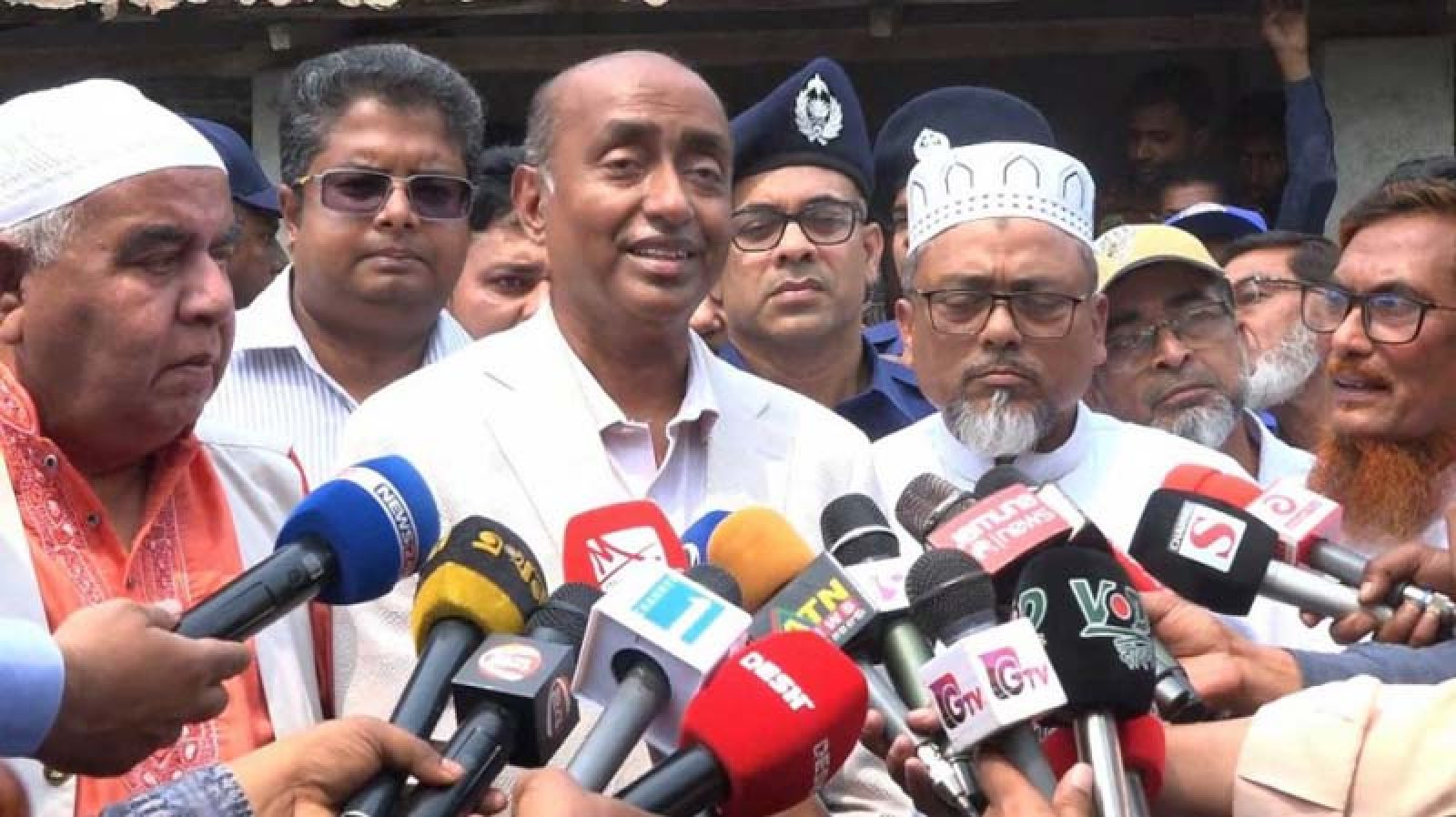 সংবিধান ও জনআকাঙ্ক্ষার সমন্বয়ে ১৩৩ অধ্যাদেশের চূড়ান্ত সিদ্ধান্ত: আইনমন্ত্রী