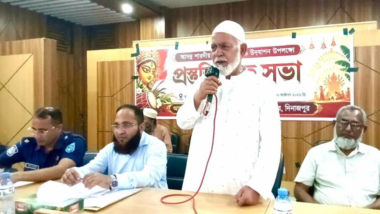 পার্বতীপুরে দূর্গা পূজায় নিরাপত্তা জোরদারে  প্রস্তুতিমূলক সভা