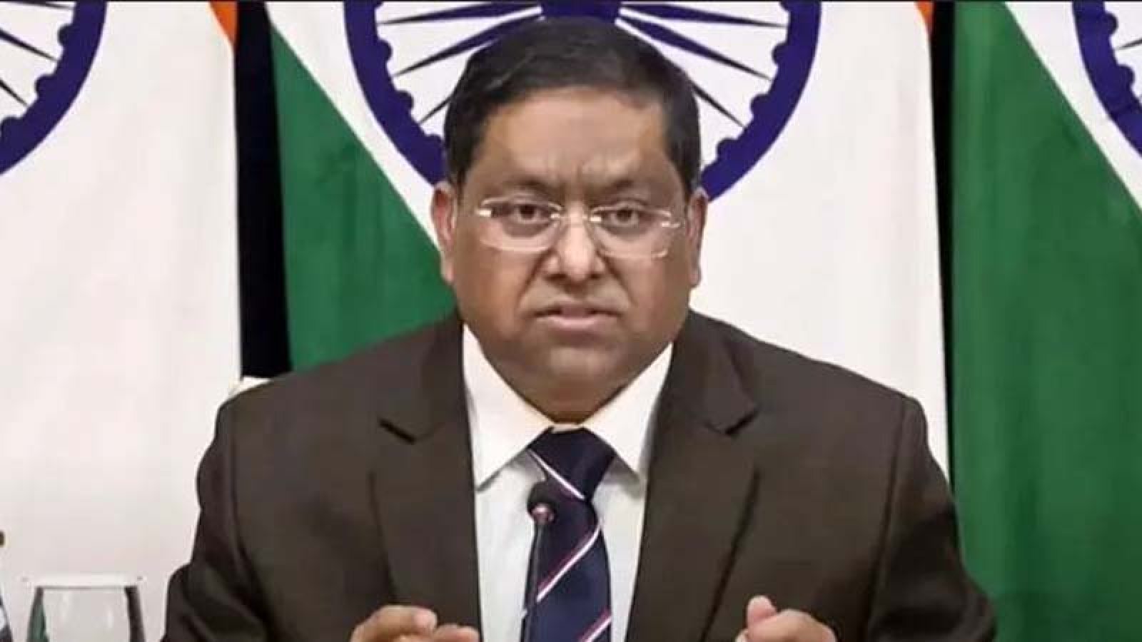 ট্রাম্পের কটাক্ষের কড়া জবাব দিলো ভারত