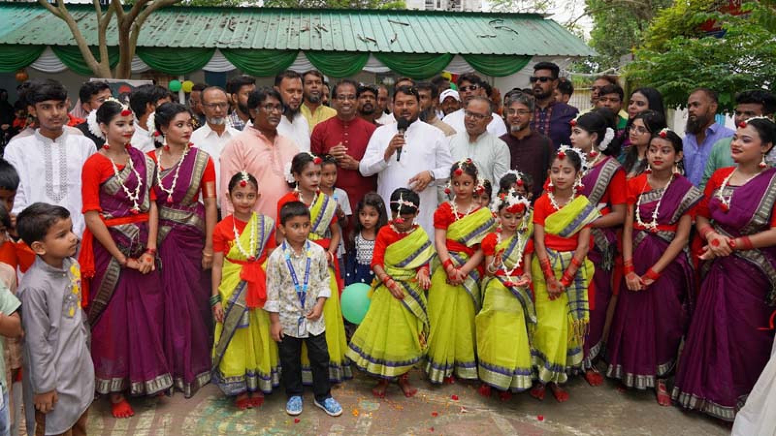 শাপলা সৃজনমঞ্চ নজরুল উৎসব-১৪৩৩ এর উদ্বোধন করলেন রাসিক প্রশাসক