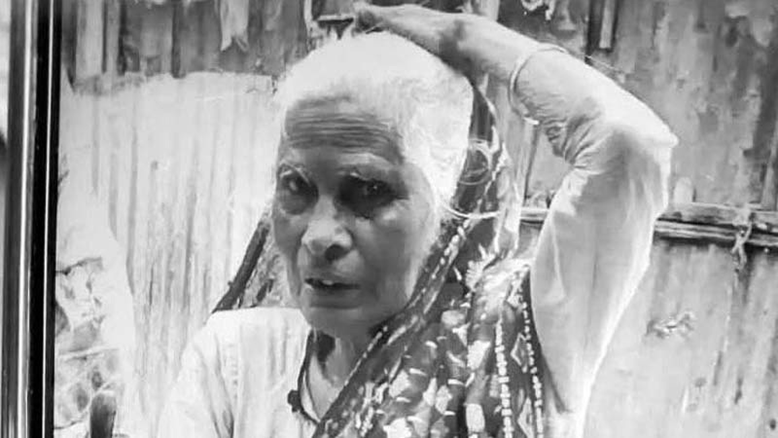নাটোরের সিংড়ায় তুচ্ছ ঘটনাকে কেন্দ্র করে বৃদ্ধা মাকে গলা টিপে হত্যা