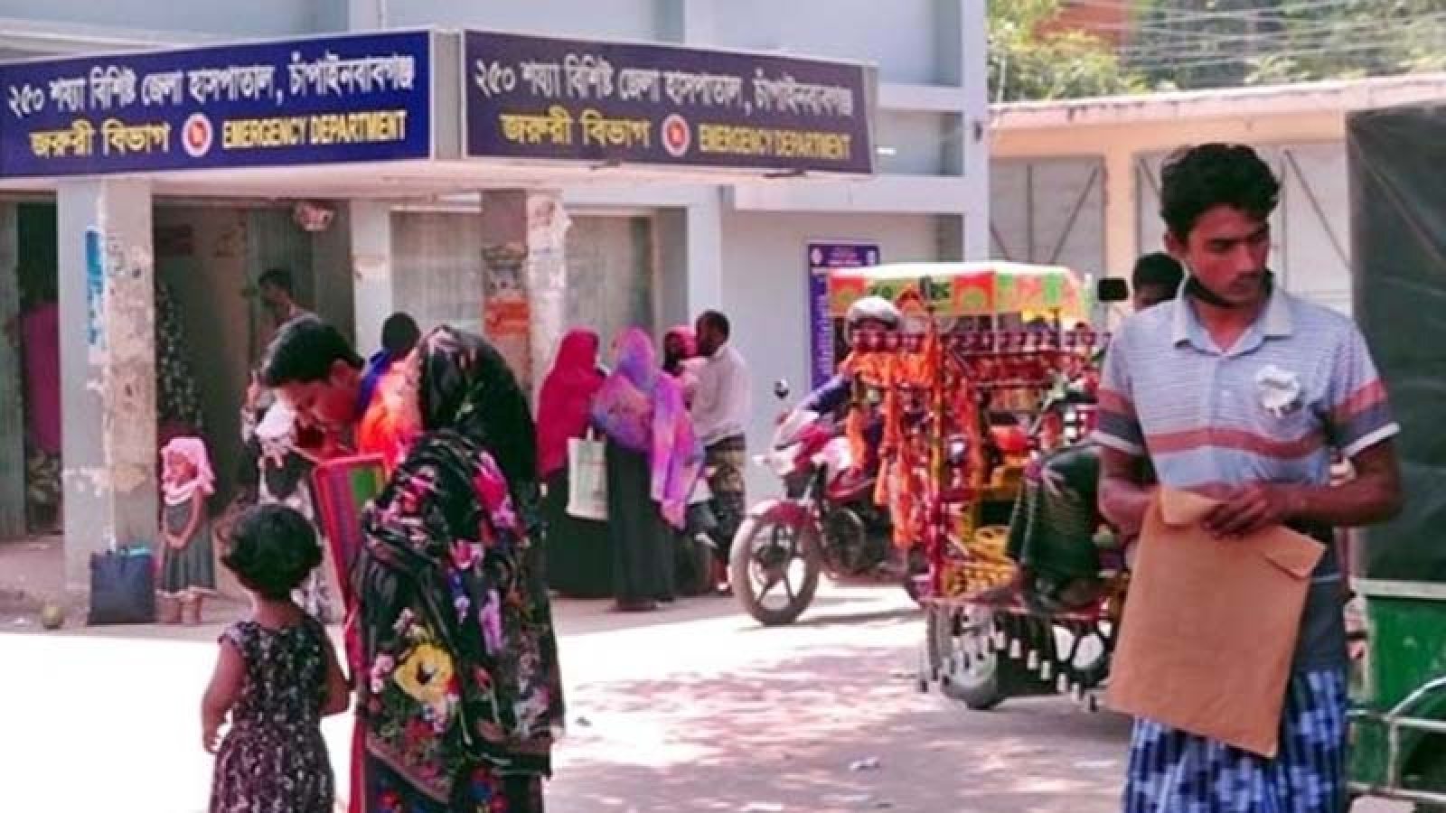 চাঁপাইনবাবগঞ্জে হামে আক্রান্ত শুধু শিশুরাই নয়, হামের উপসর্গ দেখা যাচ্ছে প্রাপ্ত বয়স্কদের মাঝে