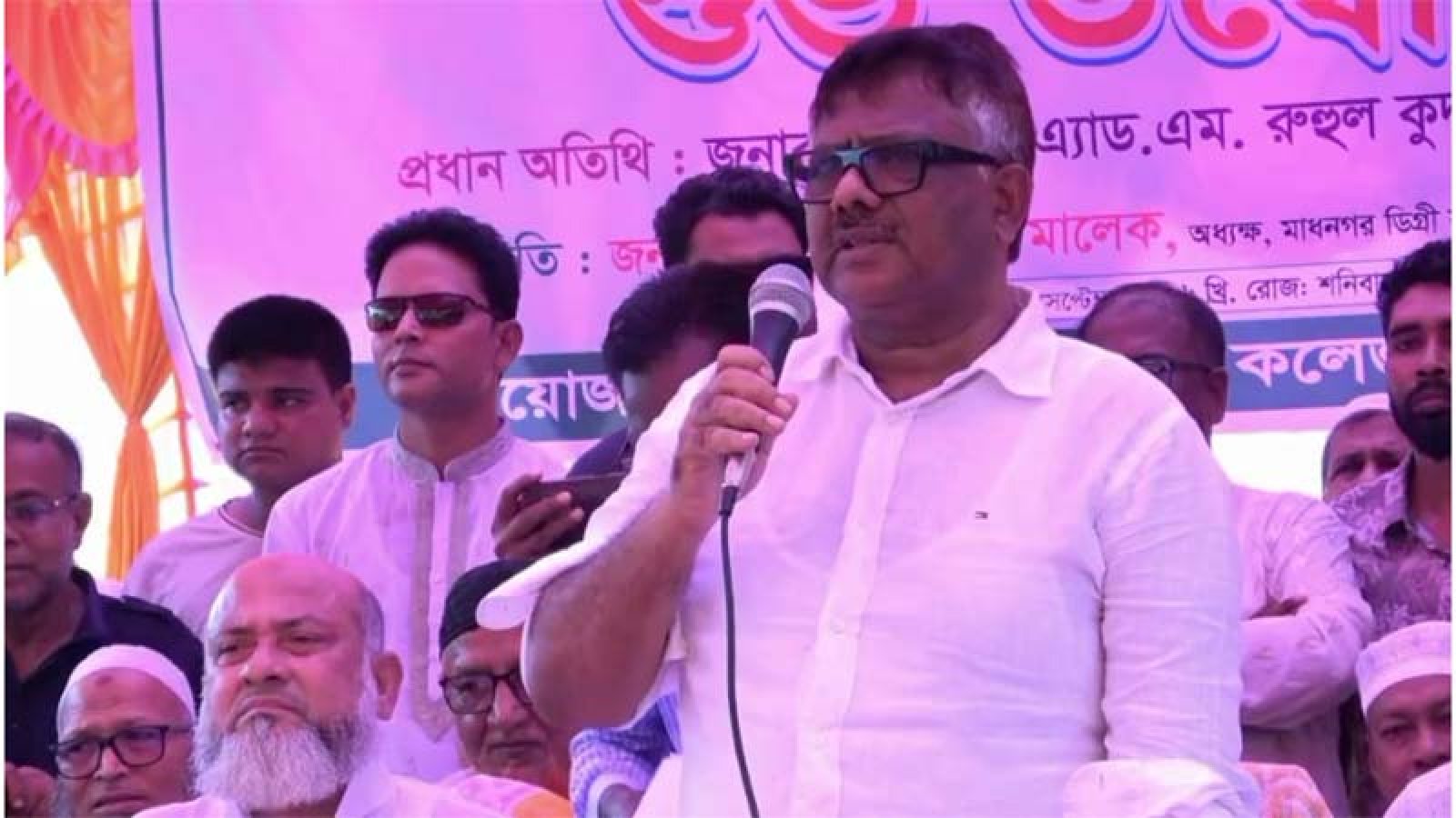 সরকার শিক্ষা ব্যবস্থাকে সর্বোচ্চ গুরুত্ব দিচ্ছে: হুইপ দুলু