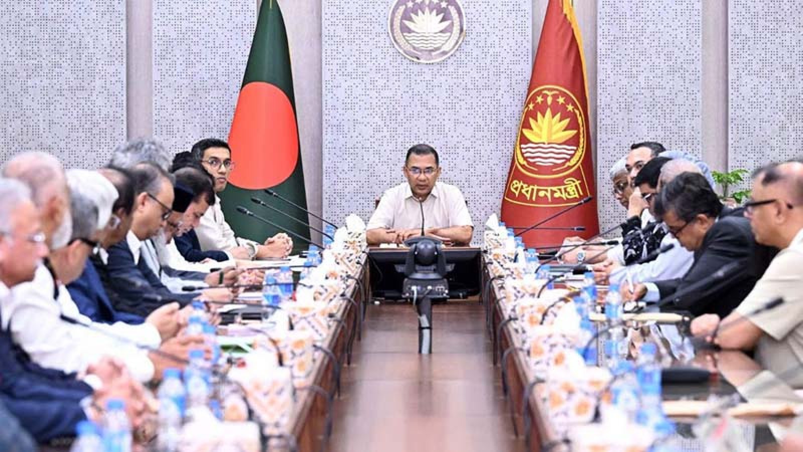 শিল্পে গ্যাস সরবরাহ কাল থেকে আগের অবস্থায়: প্রধানমন্ত্রী