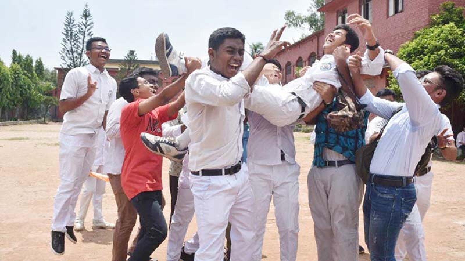 একাদশে ভর্তির আবেদন শুরু ১৫ সেপ্টেম্বর, ক্লাস ১২ নভেম্বর