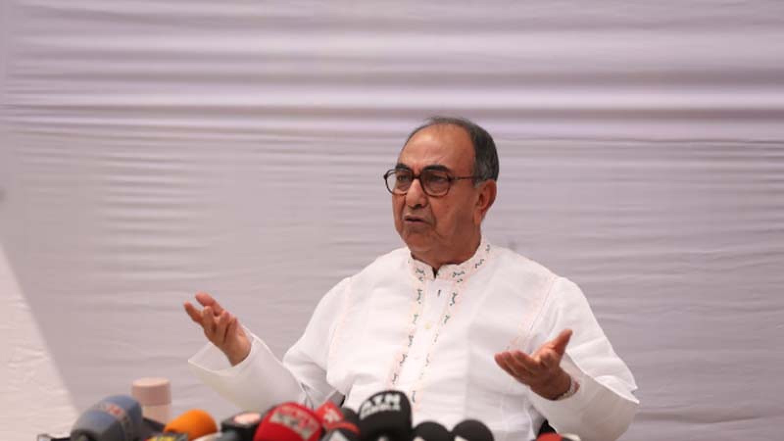 মির্জা আব্বাসকে সিঙ্গাপুরে নেওয়া হবে রবিবার