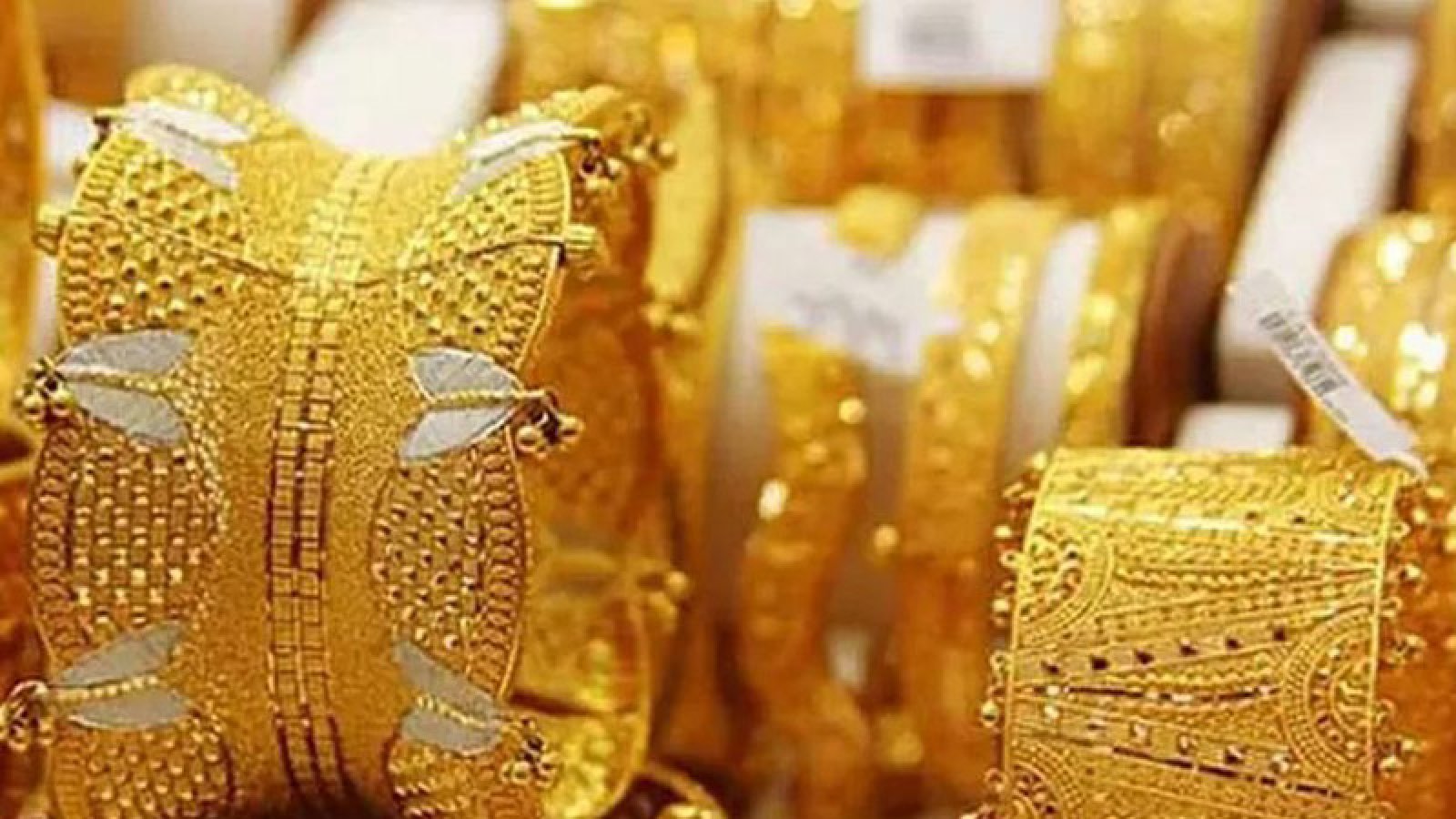 টানা তিনদিন কমলো সোনার দাম, ভরি ২ লাখ ৬২ হাজার
