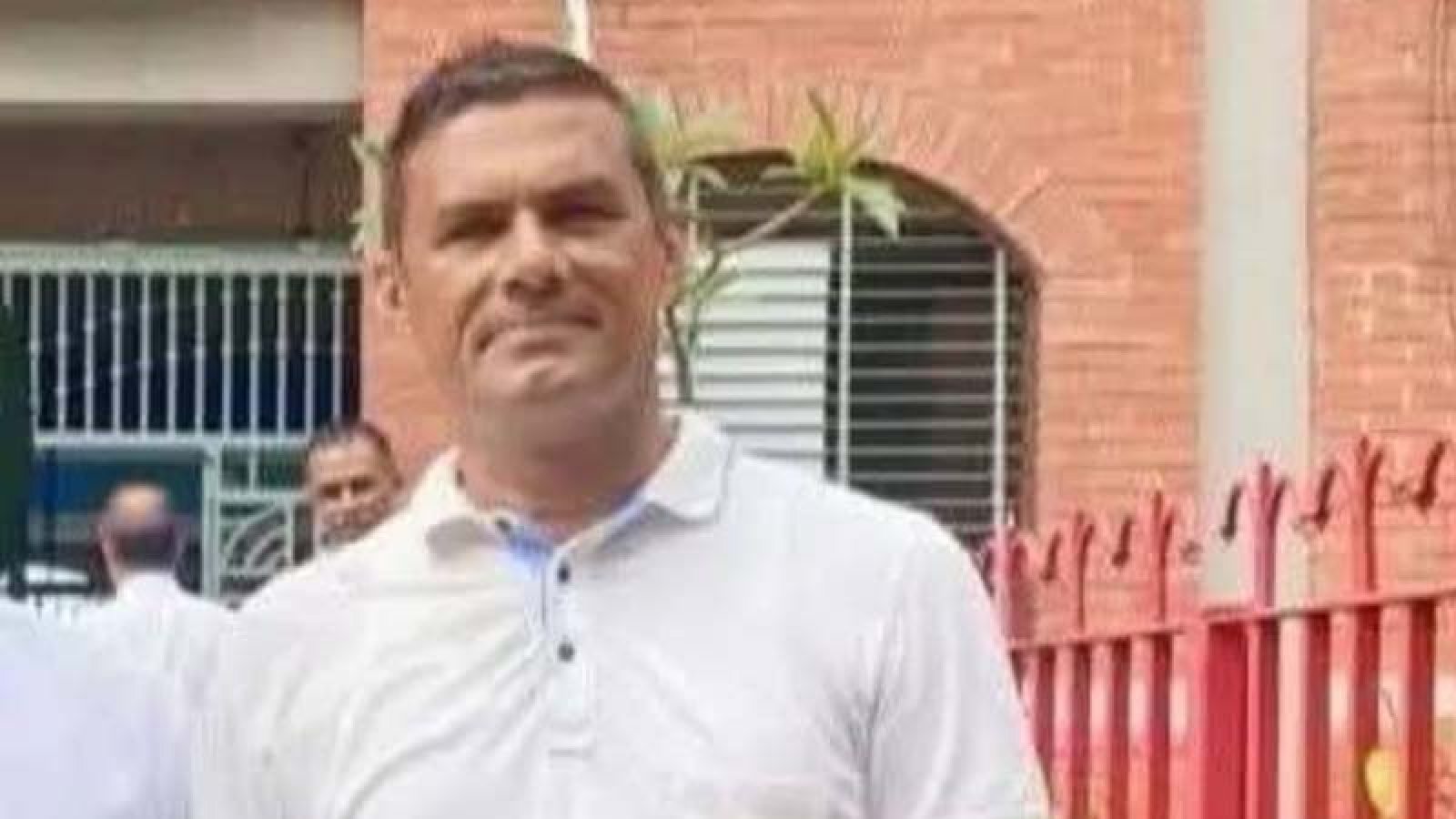 যুবদল নেতাকে প্রকাশ্যে গুলি করে হত্যা