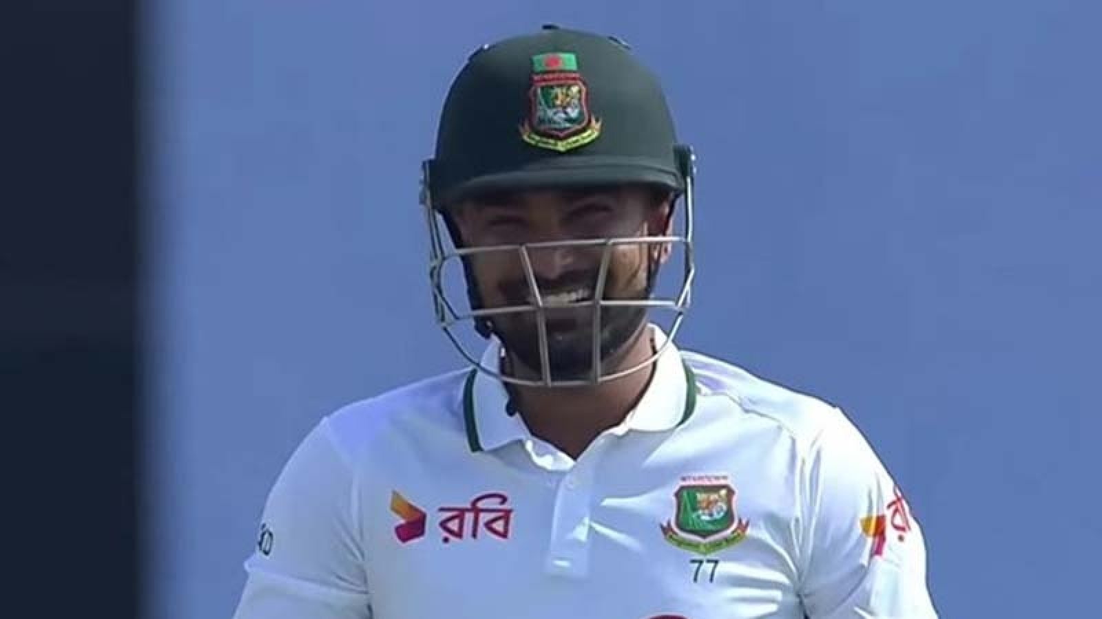 জন্মদিনে বিশ্বরেকর্ড গড়লেন লিটন
