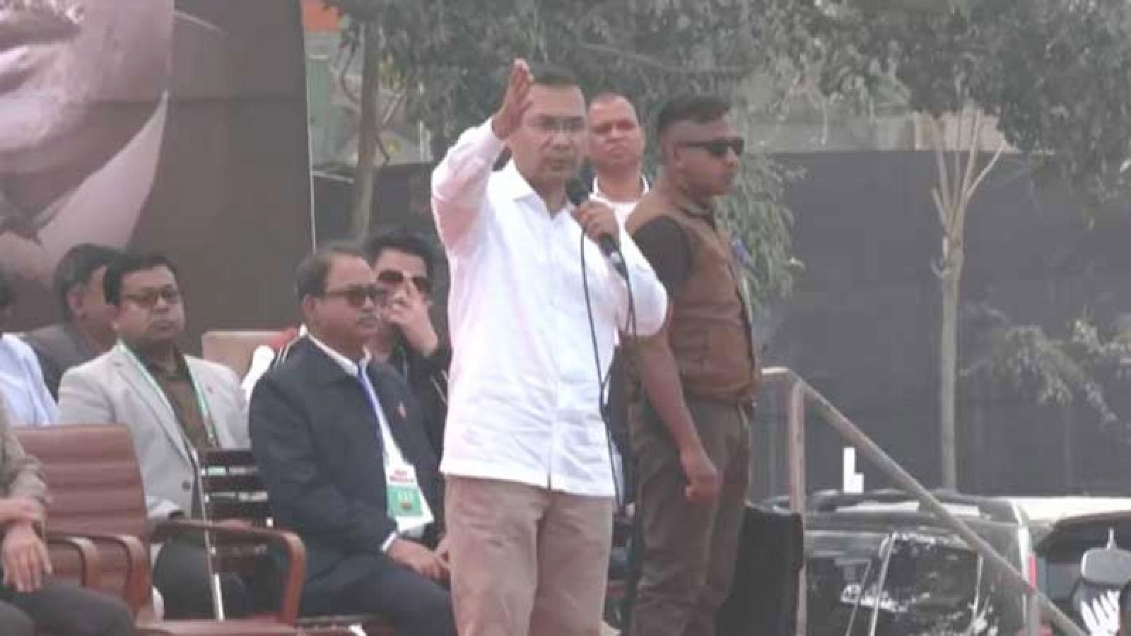 নারীদের জন্য ফ্যামিলি কার্ড, কৃষকের ঋণ মওকুফ হবে : তারেক রহমান
