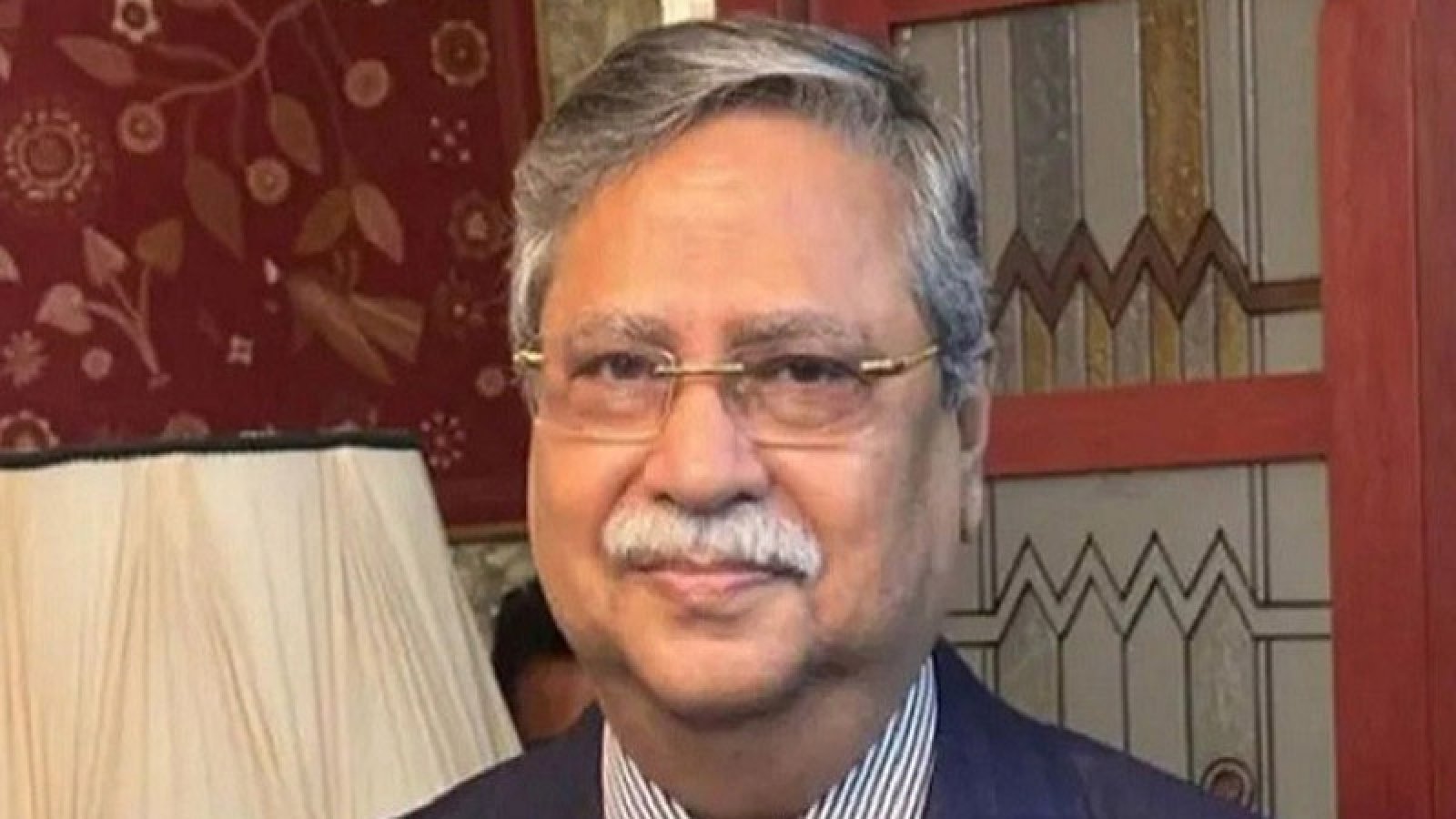 চিকিৎসা শেষে দেশে ফিরলেন রাষ্ট্রপতি সাহাবুদ্দিন