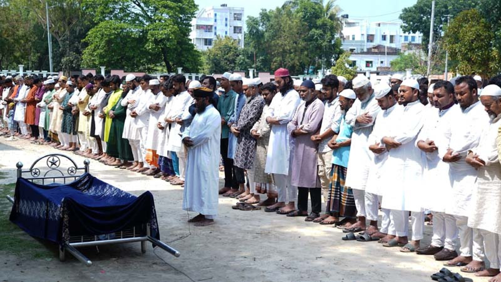 মনিরুজ্জামান টুটুলের জানাযা নামাজ অনুষ্ঠিত