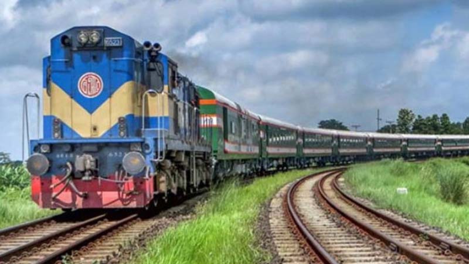 ইদে নারীদের জন্য ট্রেনে কামরা বরাদ্দের নির্দেশ