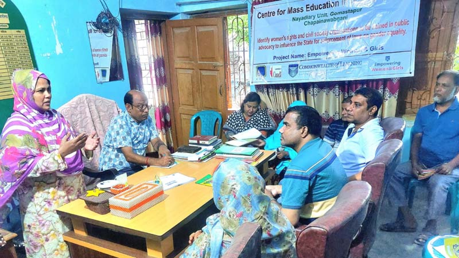 গোমস্তাপুরে সিএমইএস’র জেন্ডার সমতা ও আইন সহায়তা বিষয়ক প্রশিক্ষণ