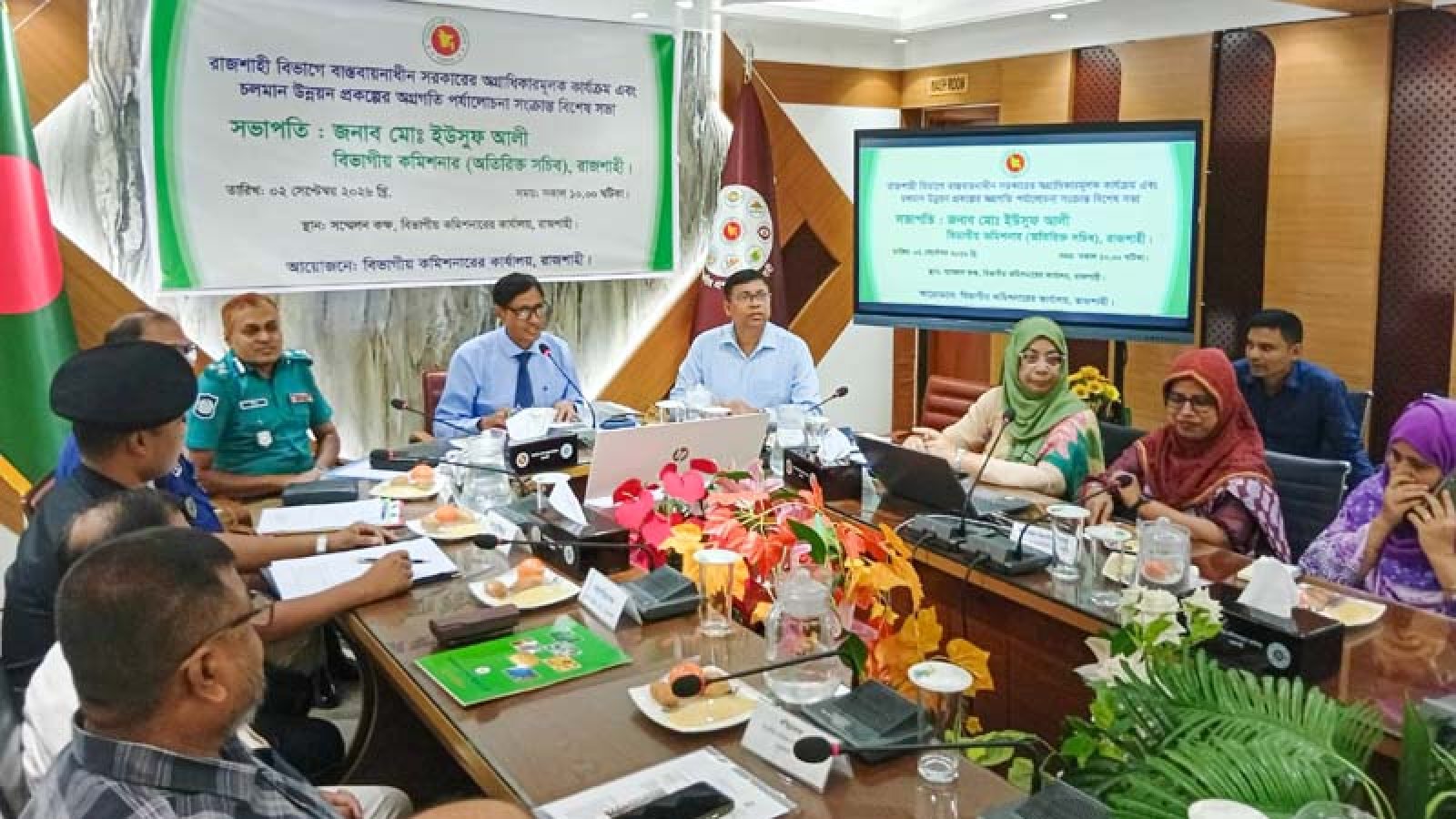 রাজশাহী বিভাগে সারের কোনো ঘাটতি নেই : বিভাগীয় কমিশনার