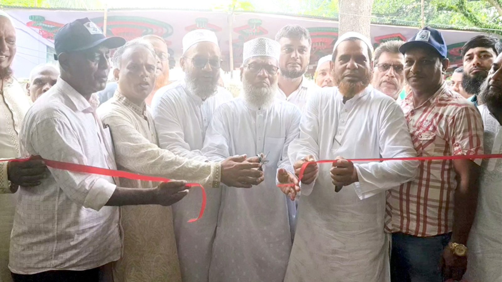চক্ষু হাসপাতালের শিবগঞ্জ উপকেন্দ্রের উদ্বোধন