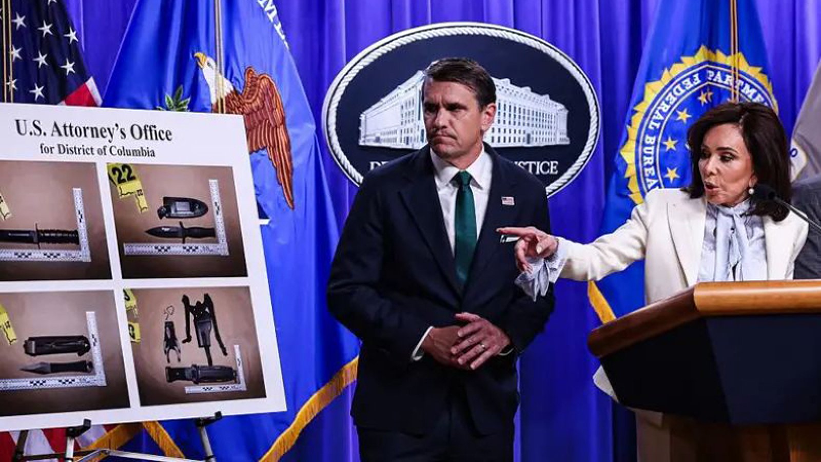 ট্রাম্পকে হত্যাচেষ্টাসহ তিনটি অভিযোগ কোল টমাস অ্যালেনের বিরুদ্ধে