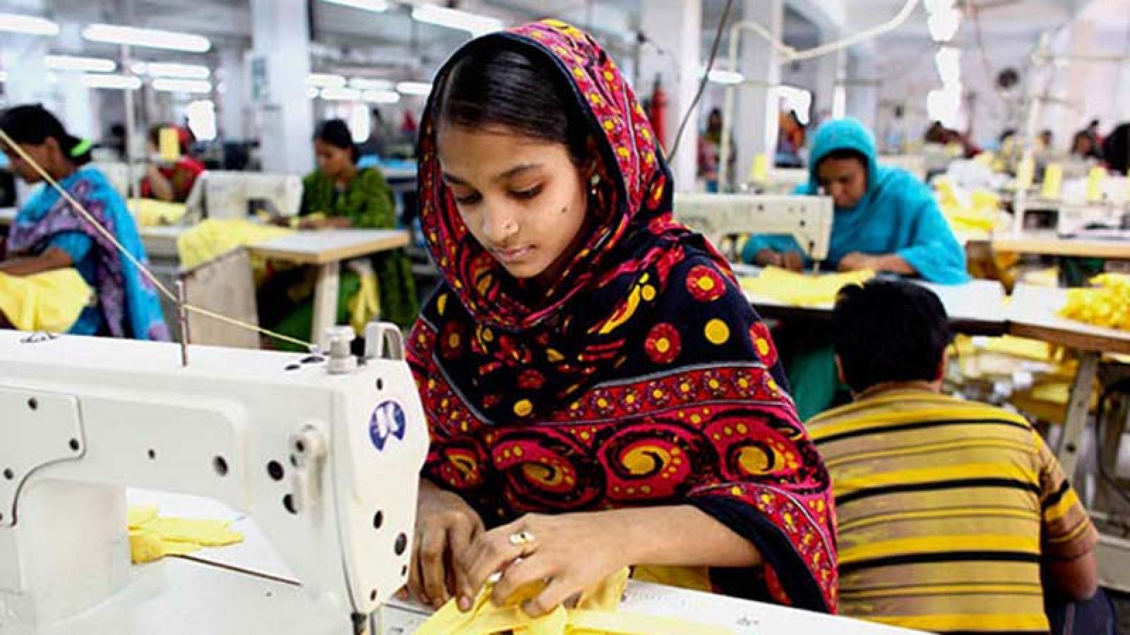 পোশাক রপ্তানি কমেছে, অপ্রচলিত বাজারেও ধস
