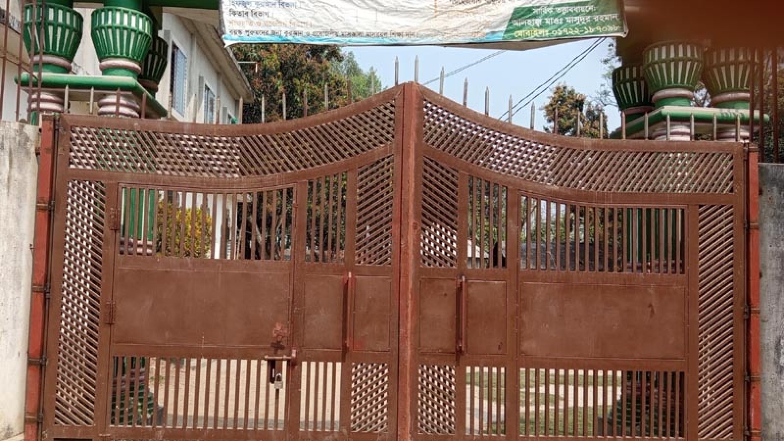 মান্দায় চোর সন্দেহে পিটিয়ে হত্যার ঘটনায় মামলা, শিক্ষকেরা লাপাত্তা