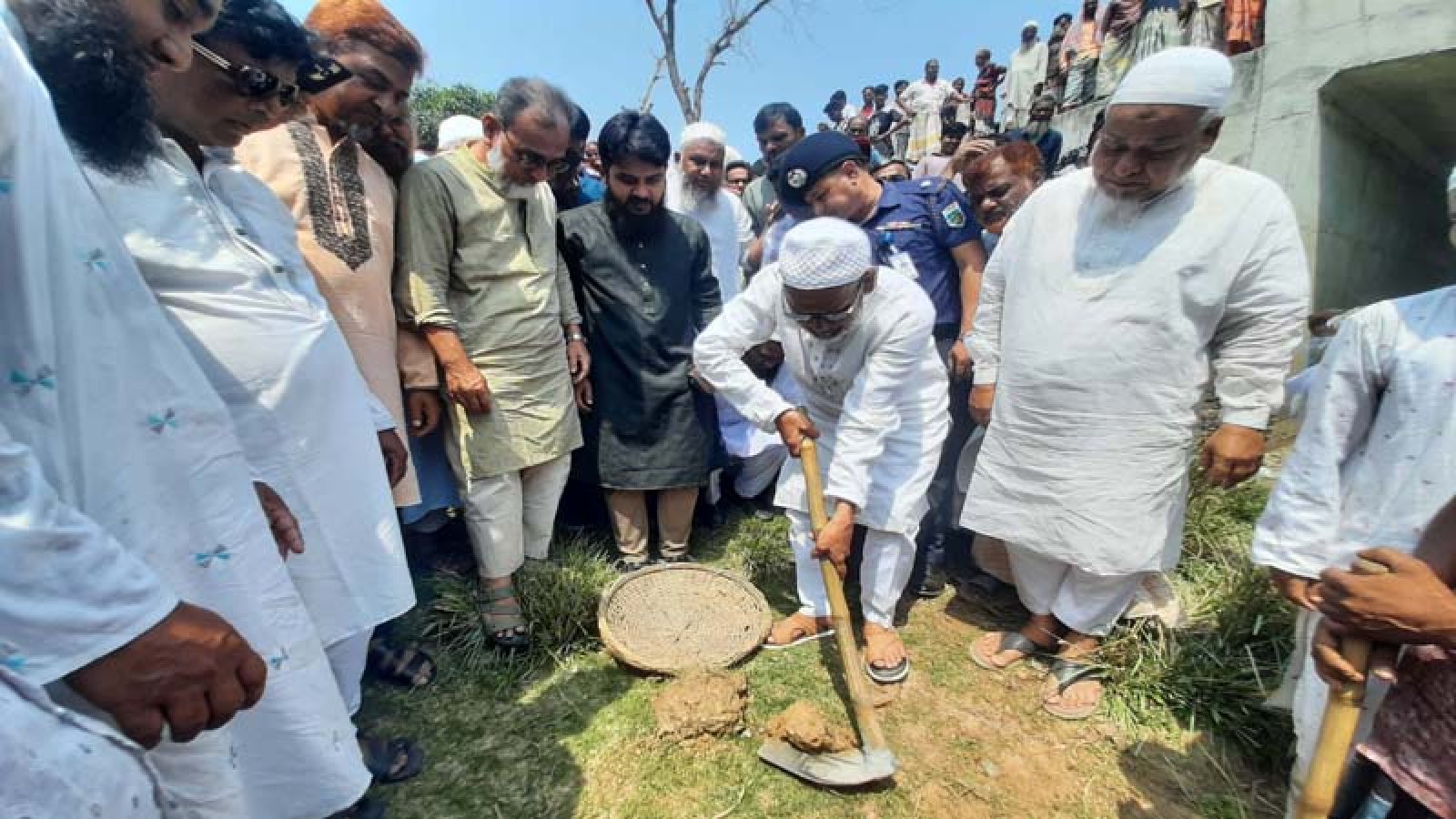 পোরশায় খাল পুন:খননের উদ্বোধন