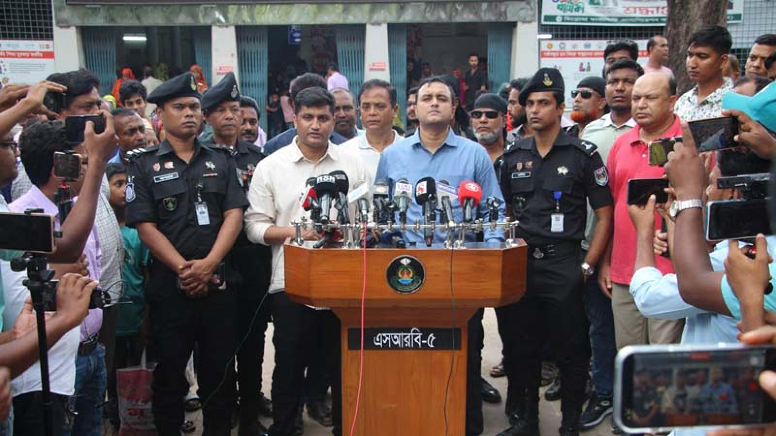 রামেক হাসপাতাল এলাকায় মোবাইল কোর্ট, ৭ জনের কারাদণ্ড