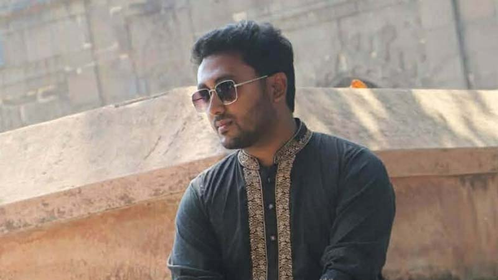 নওগাঁয় ছাত্রাবাস থেকে এক শিক্ষার্থীর ঝুলন্ত মরদেহ উদ্ধার