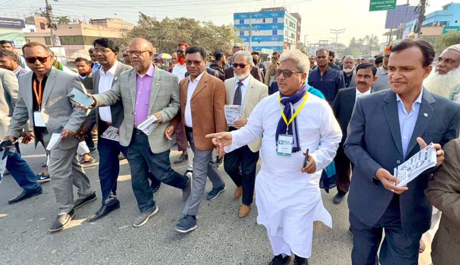 আজীবন পবা-মোহনপুরবাসীর কল্যাণে কাজ করতে চাই: মিলন