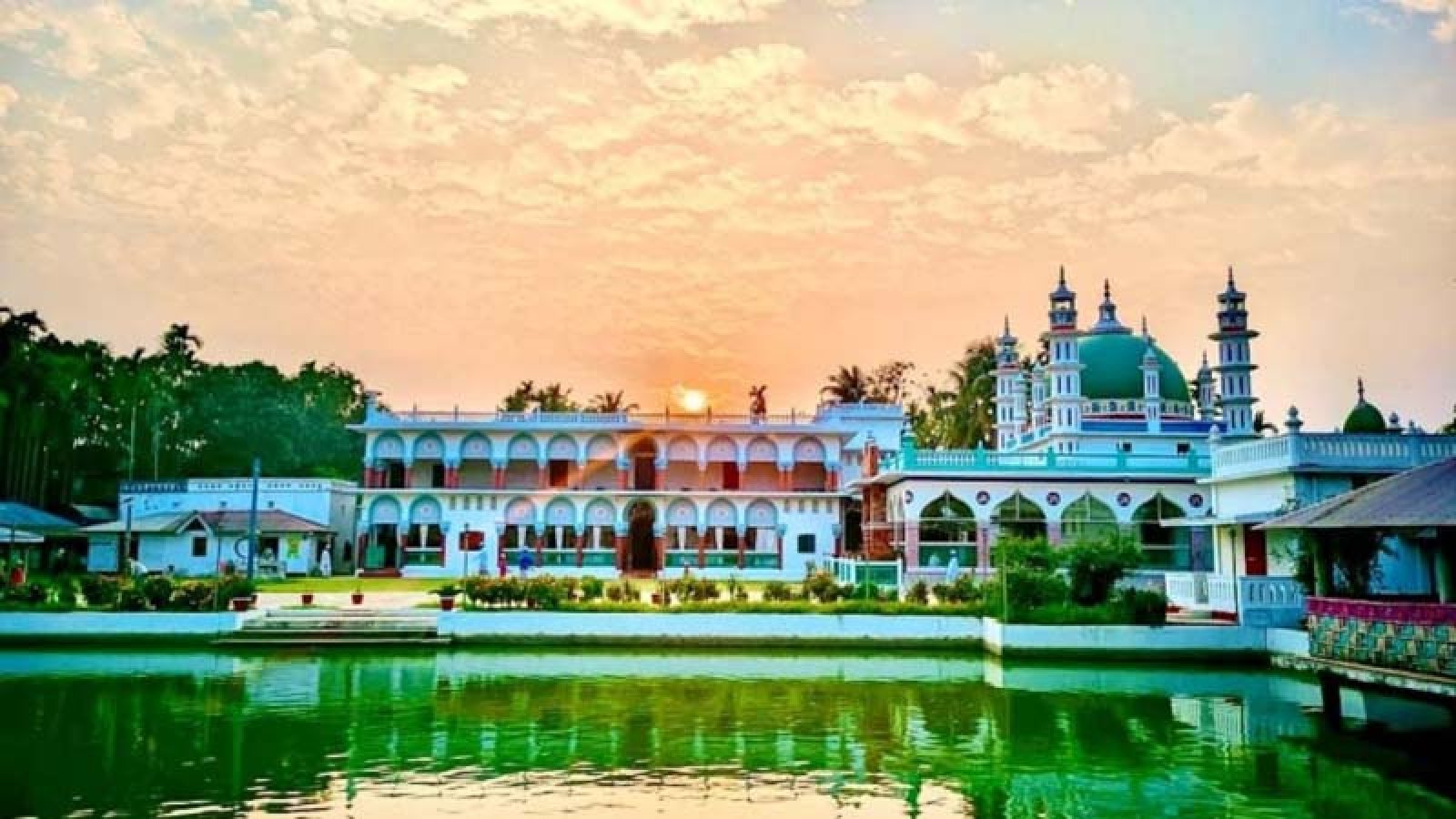 সৌদির সঙ্গে মিল রেখে চট্টগ্রামে শতাধিক গ্রামে ইদ বুধবার