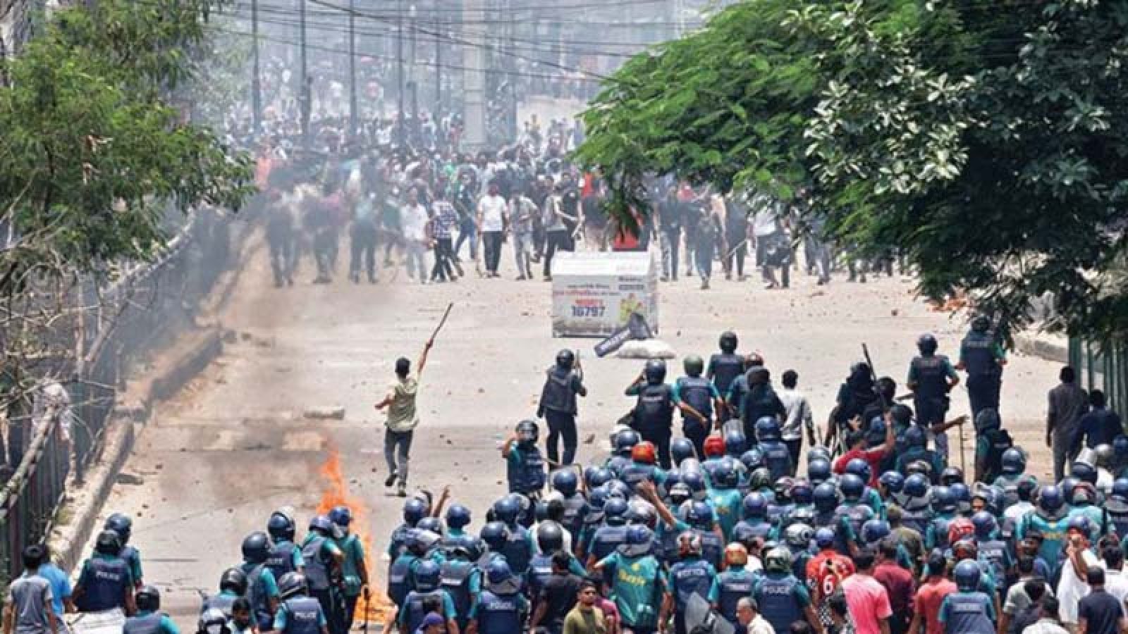 জুলাই আন্দোলনে ৭.৬২ গুলি কোথা থেকে এলো, জানালেন উপদেষ্টা