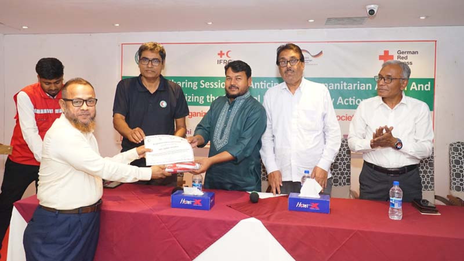 রেড ক্রিসেন্টের উদ্যোগে তাবদাহ আগাম সতর্কীকরণ বিষয়ক প্রশিক্ষণ কর্মশালার সমাপ্ত