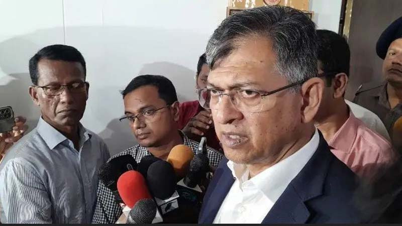 মাঝেমধ্যে বিদেশ থেকে উঁকিঝুঁকি ছাড়া আওয়ামী লীগের নাশকতার মুরোদ নেই : স্বরাষ্ট্রমন্ত্রী