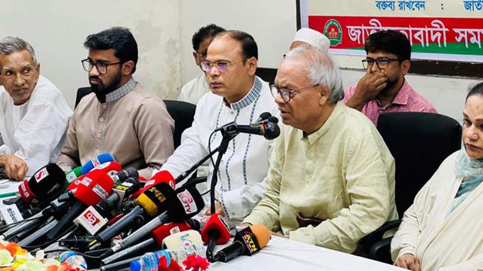 ডিজেলে এখনো লিটারে ৭০ টাকা লোকসানে সরকার: রিজভী